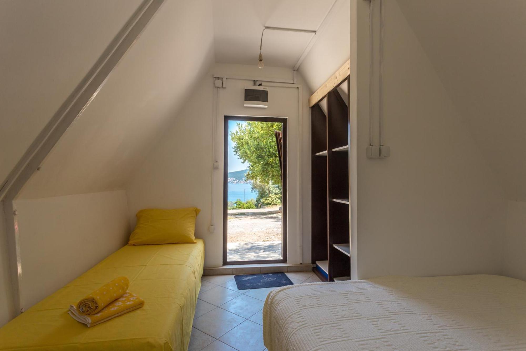 Apartments And Bungalows Mimoza Baosici Χέρτσεγκ Νόβι Δωμάτιο φωτογραφία