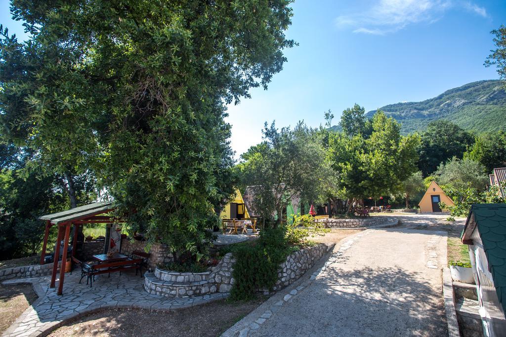 Apartments And Bungalows Mimoza Baosici Χέρτσεγκ Νόβι Εξωτερικό φωτογραφία