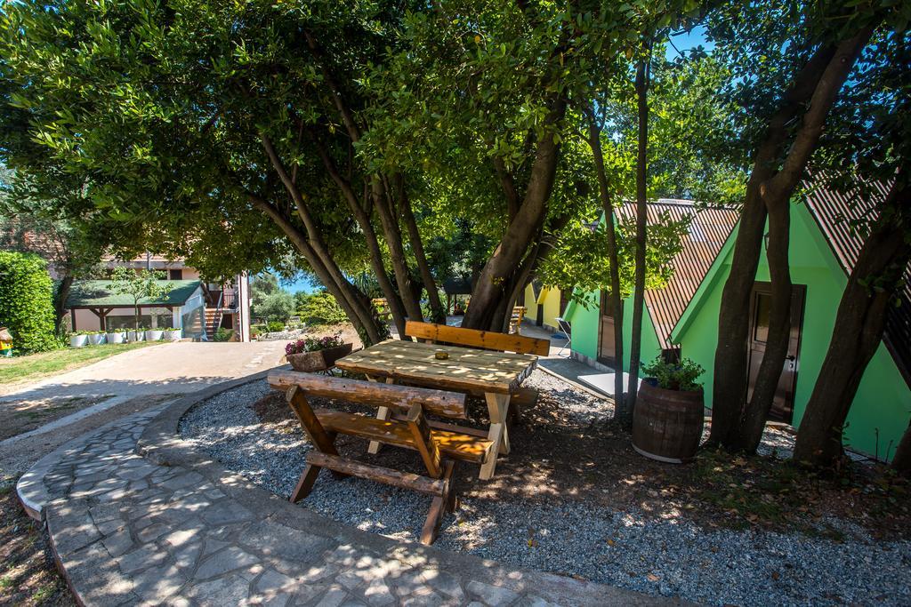 Apartments And Bungalows Mimoza Baosici Χέρτσεγκ Νόβι Εξωτερικό φωτογραφία